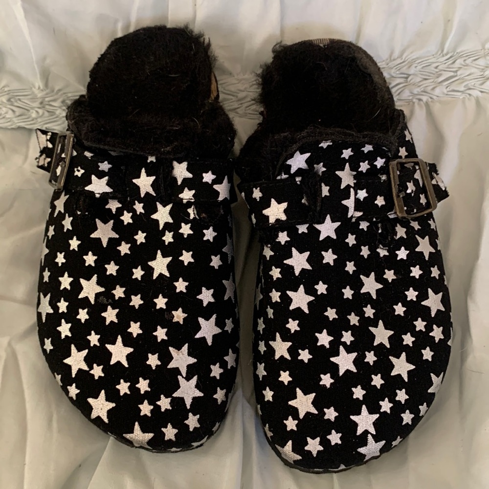 Girls star faux fur shoes size 13